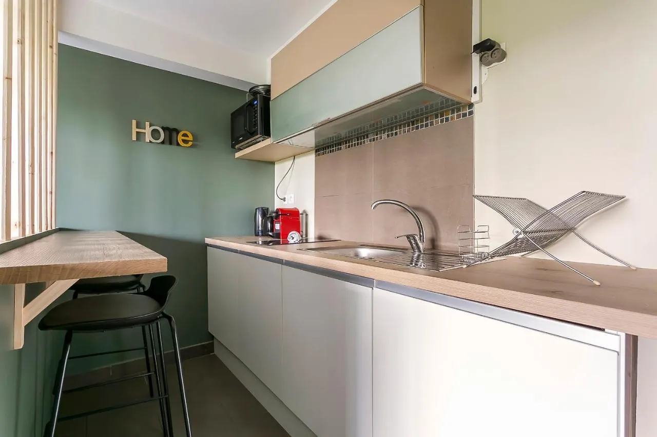 Hamac Suites - City Suites Jungle 2 Tassin-la-Demi-Lune Apartment